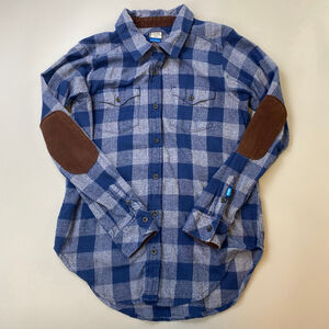 KAVU Flannel Shirt Womens Small Blue Grey Plaid Elbow Patch Fernie Brewing Gorp